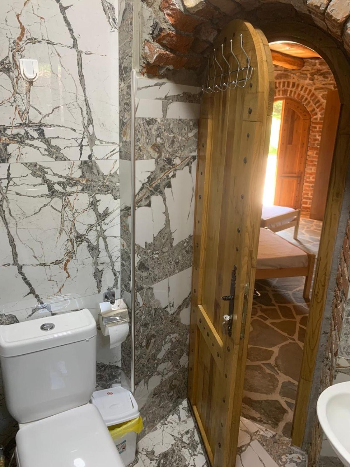 Dibra Park Agrotourism Hotel Peshkopi Екстериор снимка