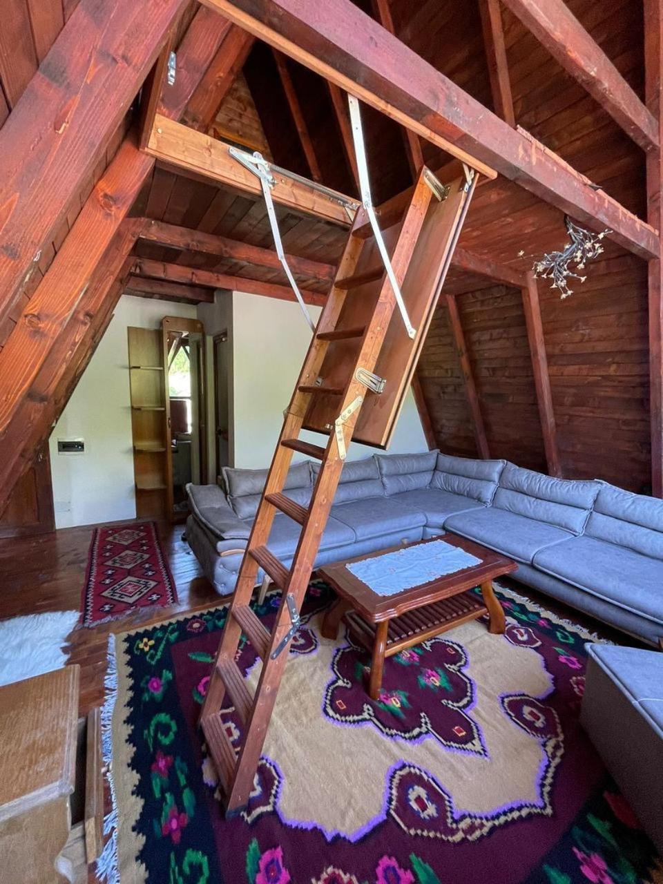 Dibra Park Agrotourism Hotel Peshkopi Екстериор снимка