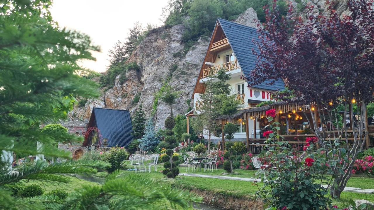 Dibra Park Agrotourism Hotel Peshkopi Екстериор снимка